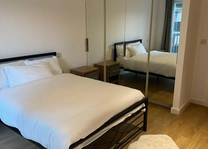 Stunning 1 Bedroom Apartment